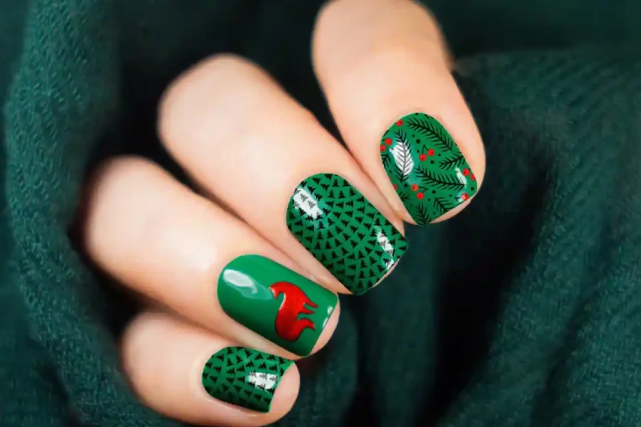 ناخن شب یلدا